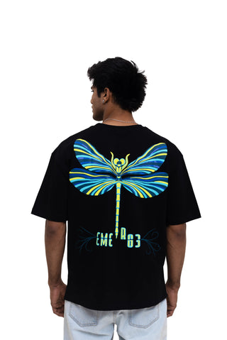 TURQTANG Dragonfly Oversized T-Shirt in Classic Black – Nature-inspired streetwear for bold style.