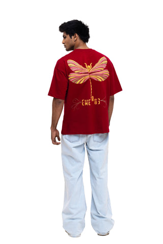 TURQTANG Dragonfly Oversized T-Shirt in Burgundy – Fashion-forward comfort with artistic detail.