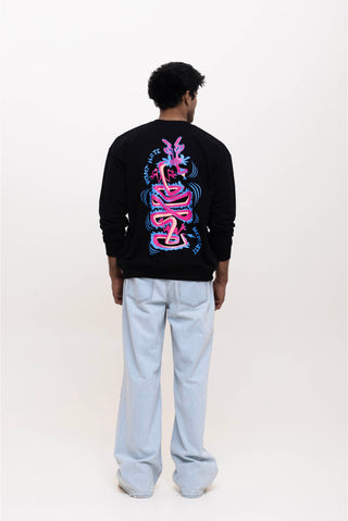 TURQTANG Divine Dragon Oversized Sweatshirt in Classic Black – Comfortable and expressive casual wear.