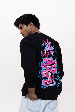 TURQTANG Divine Dragon Oversized Sweatshirt in Classic Black – Comfortable and expressive casual wear.