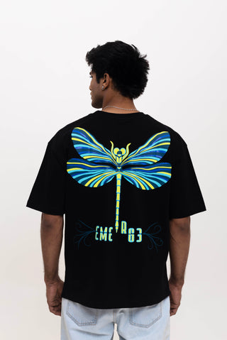 TURQTANG Dragonfly Oversized T-Shirt in Classic Black – Nature-inspired streetwear for bold style.