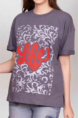 TURQTANG Life Oversized T-Shirt in Midnight Grey – Casual streetwear with premium comfort.