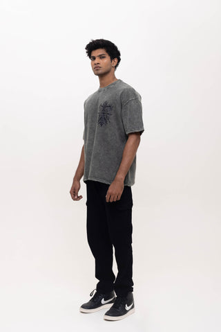 TURQTANG The Royal Oversized T-Shirt in Emerald Echo – Elegant streetwear for modern minimalists.