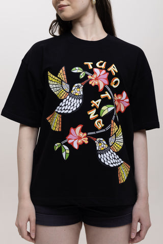 TURQTANG Tropical Kiss T-Shirt in Classic Black – Refreshing, relaxed-fit tee for everyday comfort.